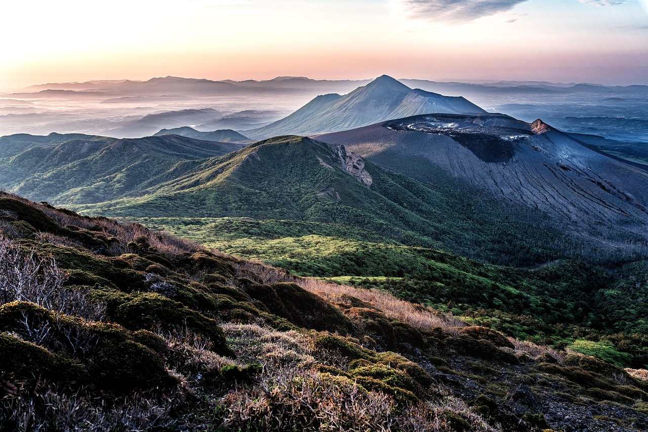 霧島神社と湯布院の観光を楽しむためのポイントは？