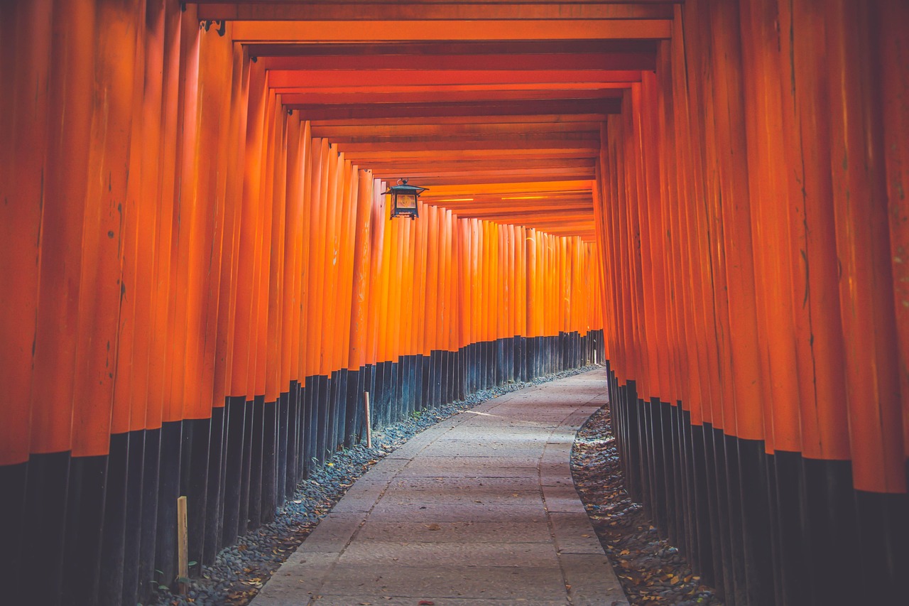 九州有名神社を巡る旅で訪れるべきスポットは？